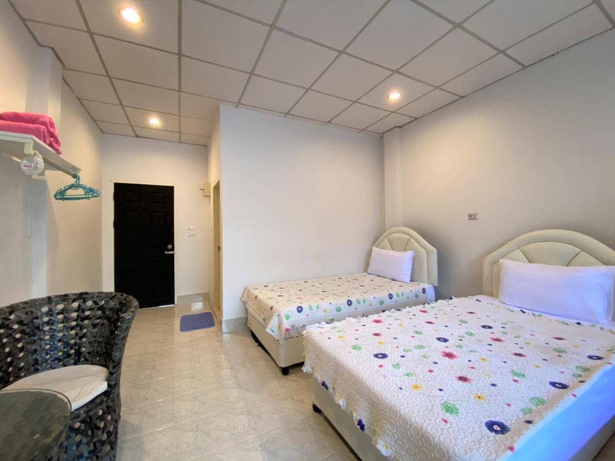 Som Guesthouse Patong Exteriér fotografie